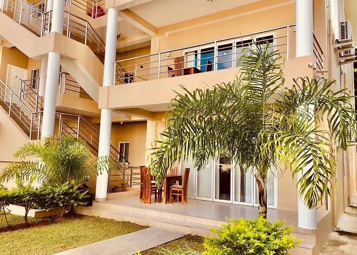 Aparthotel Tropical Hideaway 4*