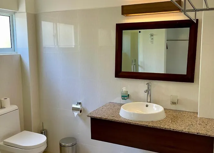 Tropical Hideaway Aparthotel 4*